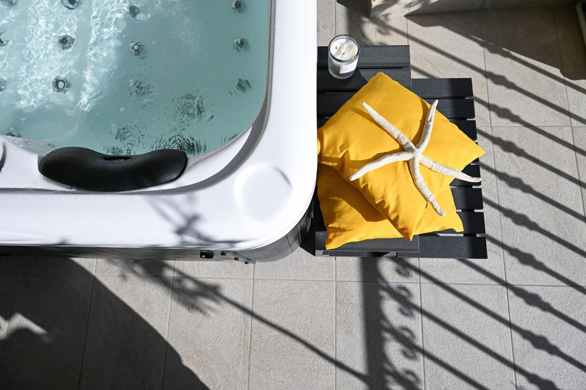 מליאהה Fl 1 Ta'Lonza Luxury With Hot Tub By Homely מראה חיצוני תמונה